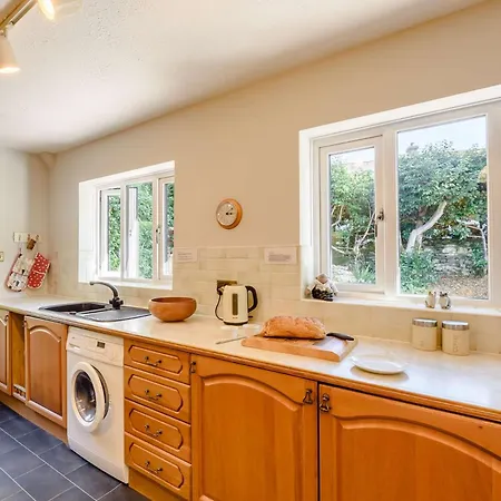 2 Bed In 89794 Holiday home