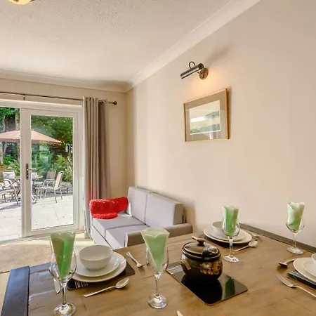 2 Bed In Oc-89794