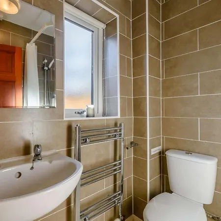 2 Bed In Oc-89794 * Windermere